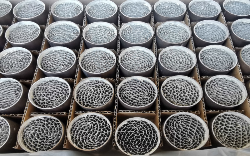 200 300 400 Cpsi Uniwersalny katalizator Euro 4 5 6 Ceramiczny plaster miodu